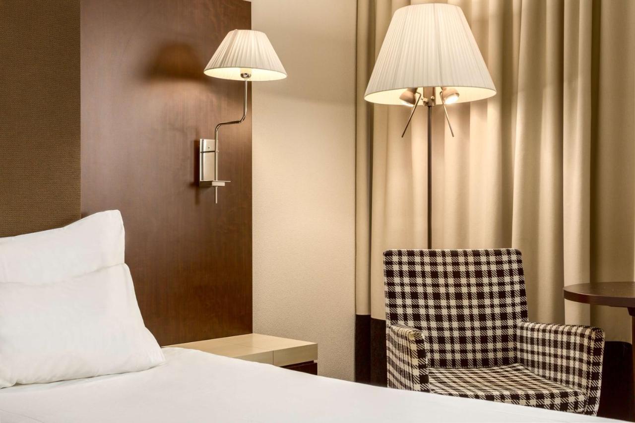 Hotel Nh Geldrop Extérieur photo